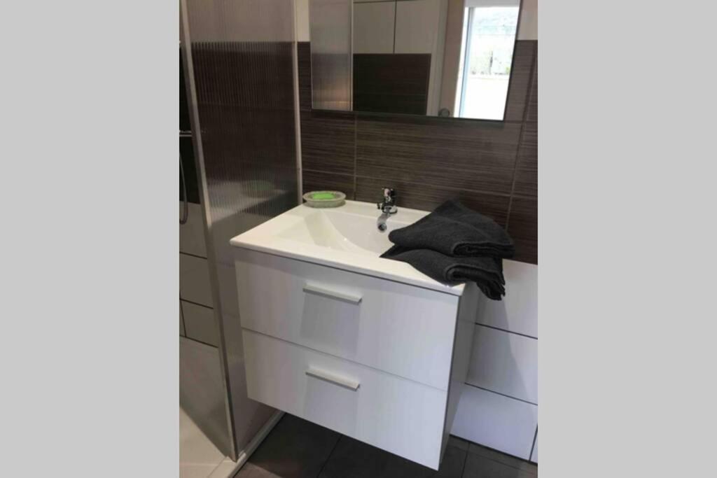 Cosy Appartement ,Dinant, Abbaye De Maredsous Anhée Εξωτερικό φωτογραφία