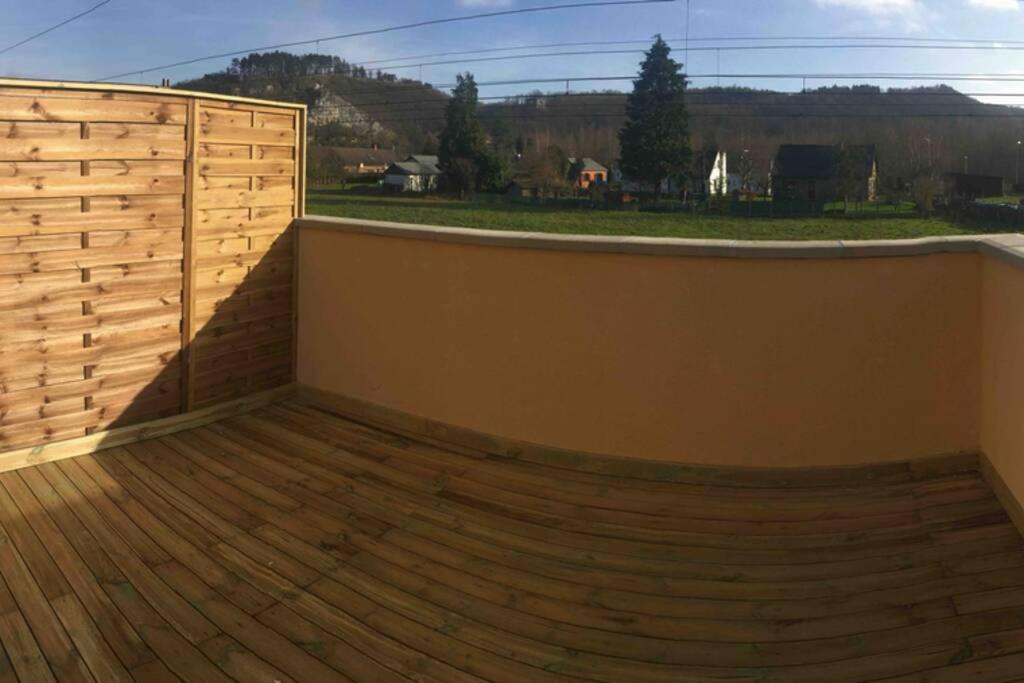 Cosy Appartement ,Dinant, Abbaye De Maredsous Anhée Εξωτερικό φωτογραφία
